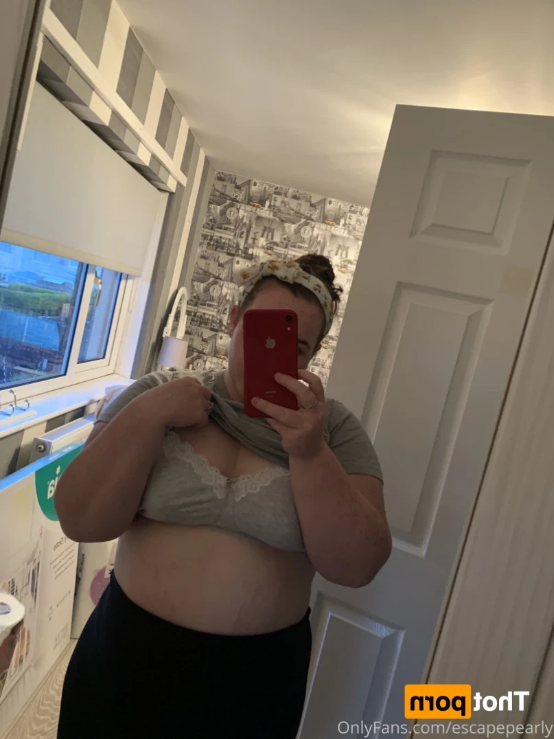 ᴘʀᴇɢɴᴀɴᴛ ᴘᴇᴀʀʟʏ 🍓 [ escapepearly ] Onlyfans leaked photo 13707150 on Hotleaks.tv