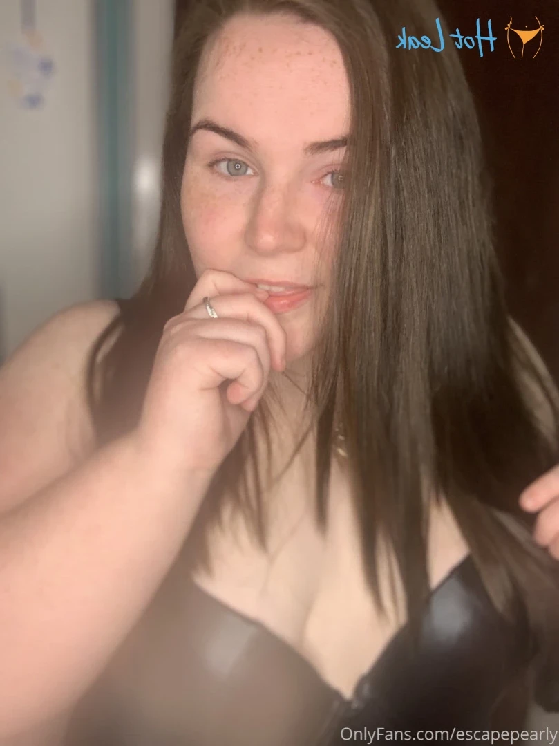 ᴘʀᴇɢɴᴀɴᴛ ᴘᴇᴀʀʟʏ 🍓 [ escapepearly ] Onlyfans leaked photo 13708625 on Hotleaks.tv