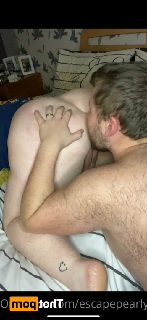 ᴘʀᴇɢɴᴀɴᴛ ᴘᴇᴀʀʟʏ 🍓 [ escapepearly ] Onlyfans leaked photo 13708685 on Hotleaks.tv
