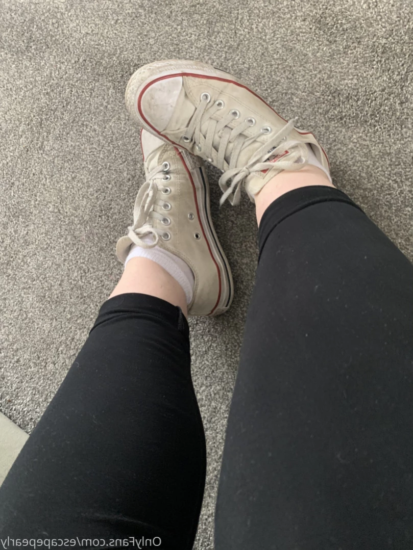 ᴘʀᴇɢɴᴀɴᴛ ᴘᴇᴀʀʟʏ 🍓 [ escapepearly ] Onlyfans leaked photo 14935620 on Hotleaks.tv