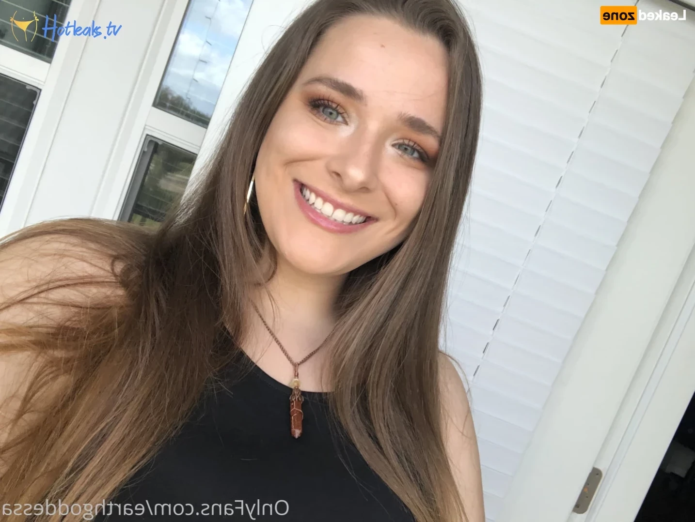 earthgoddessa Onlyfans leaked photo 13924325 on Hotleaks.tv