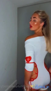 Rose Cassidy🌹 [ rosecassidy ] Onlyfans leaked video 9439605 on Hotleaks.tv