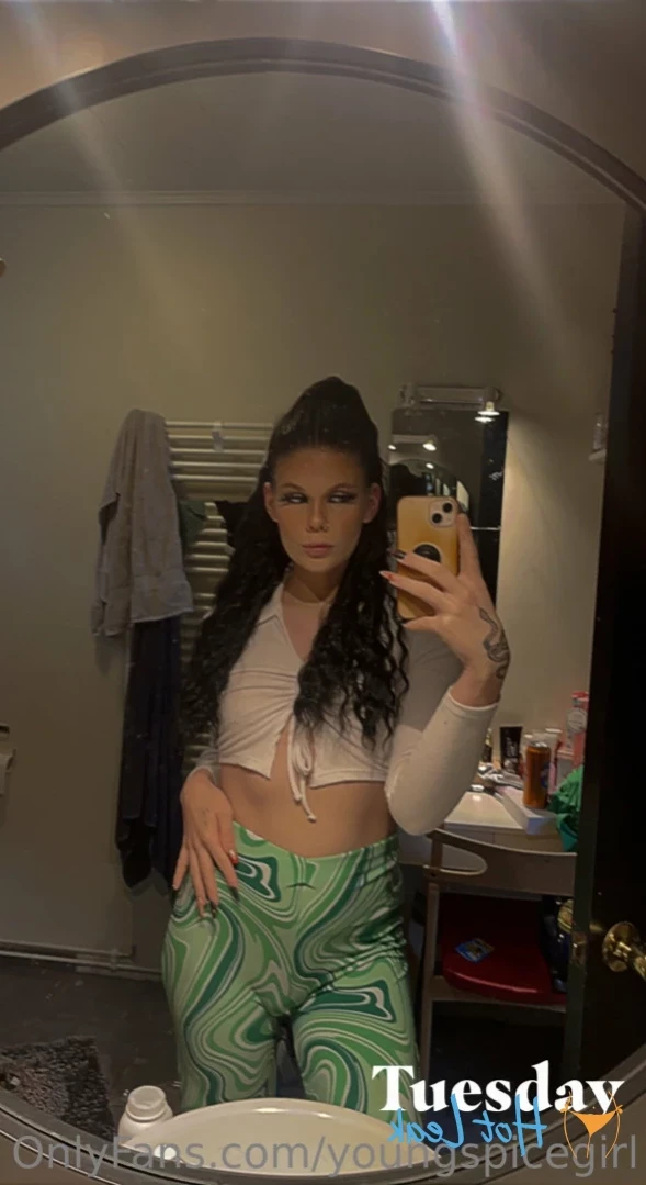 youngspicegirl Onlyfans leaked photo 12897627 on Hotleaks.tv