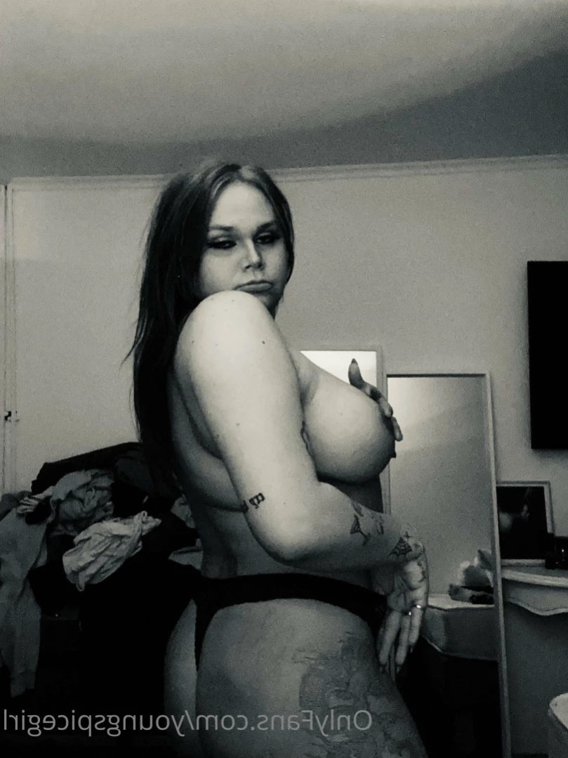 youngspicegirl Onlyfans leaked photo 13101182 on Hotleaks.tv