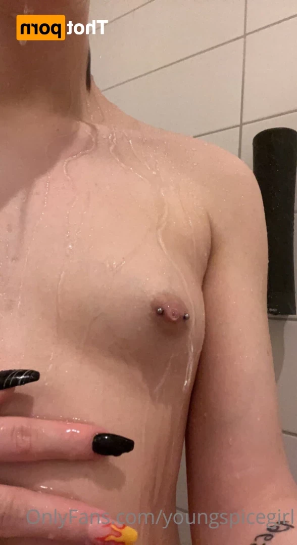 youngspicegirl Onlyfans leaked photo 13244428 on Hotleaks.tv
