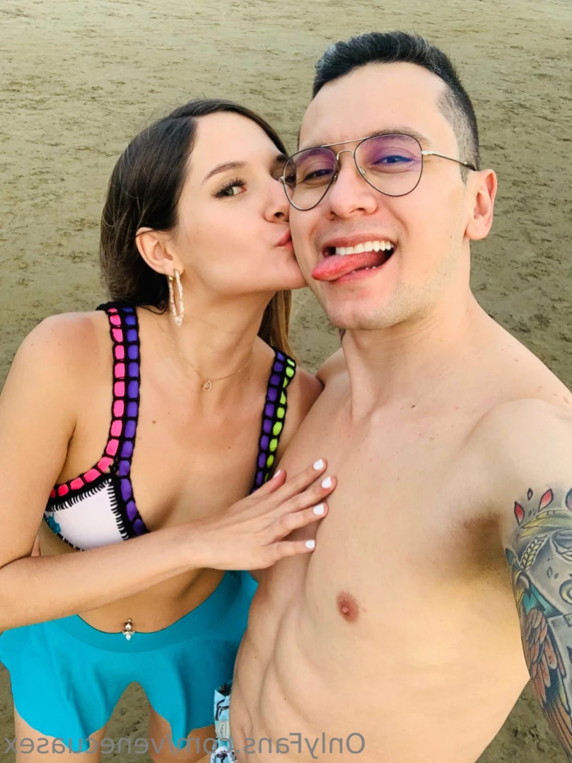 🇻🇪Venecuasex🇪🇨 [ venecuasex ] Onlyfans leaked photo 12566576 on Hotleaks.tv