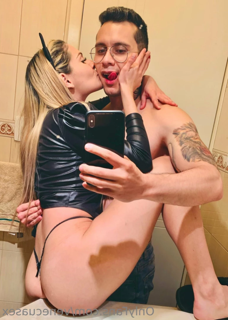 🇻🇪Venecuasex🇪🇨 [ venecuasex ] Onlyfans leaked photo 13178694 on Hotleaks.tv