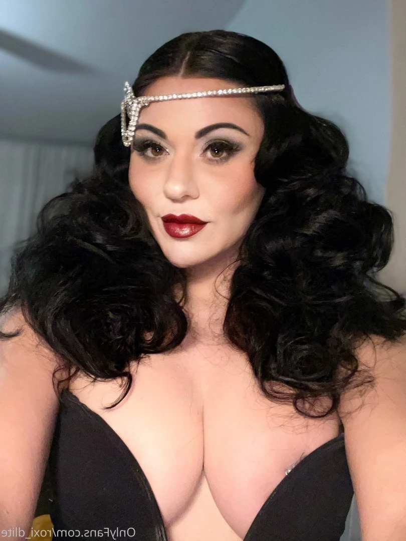 Roxi DLite [ roxi_dlite ] Onlyfans leaked photo 1040429 on Hotleaks.tv