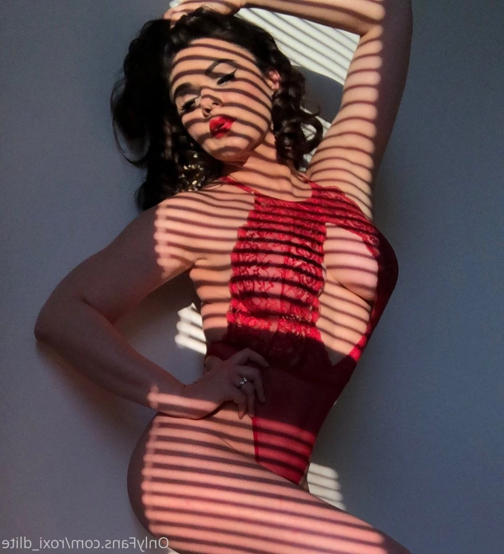 Roxi DLite [ roxi_dlite ] Onlyfans leaked photo 1040542 on Hotleaks.tv