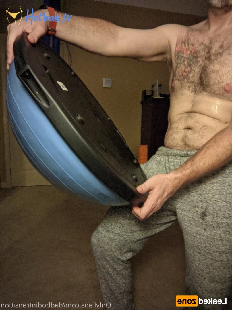 dadbodintransition Onlyfans leaked photo 14053235 on Hotleaks.tv