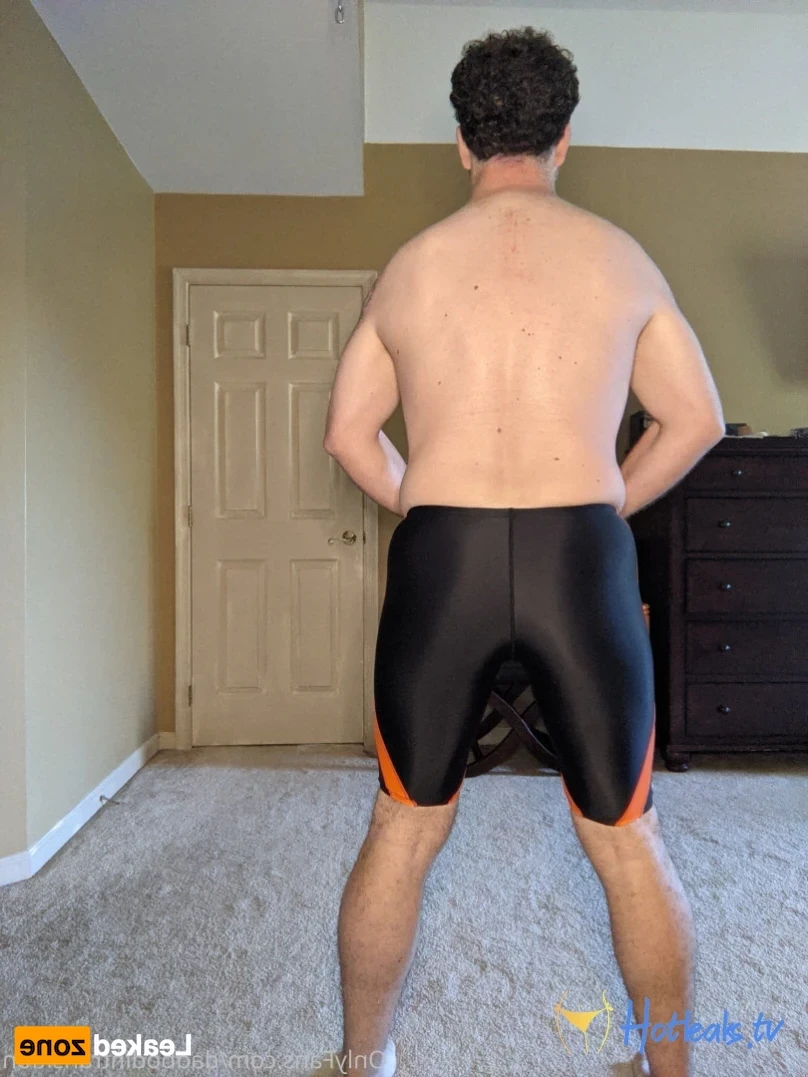dadbodintransition Onlyfans leaked photo 15434200 on Hotleaks.tv
