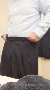 16241637
