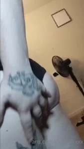 13923409