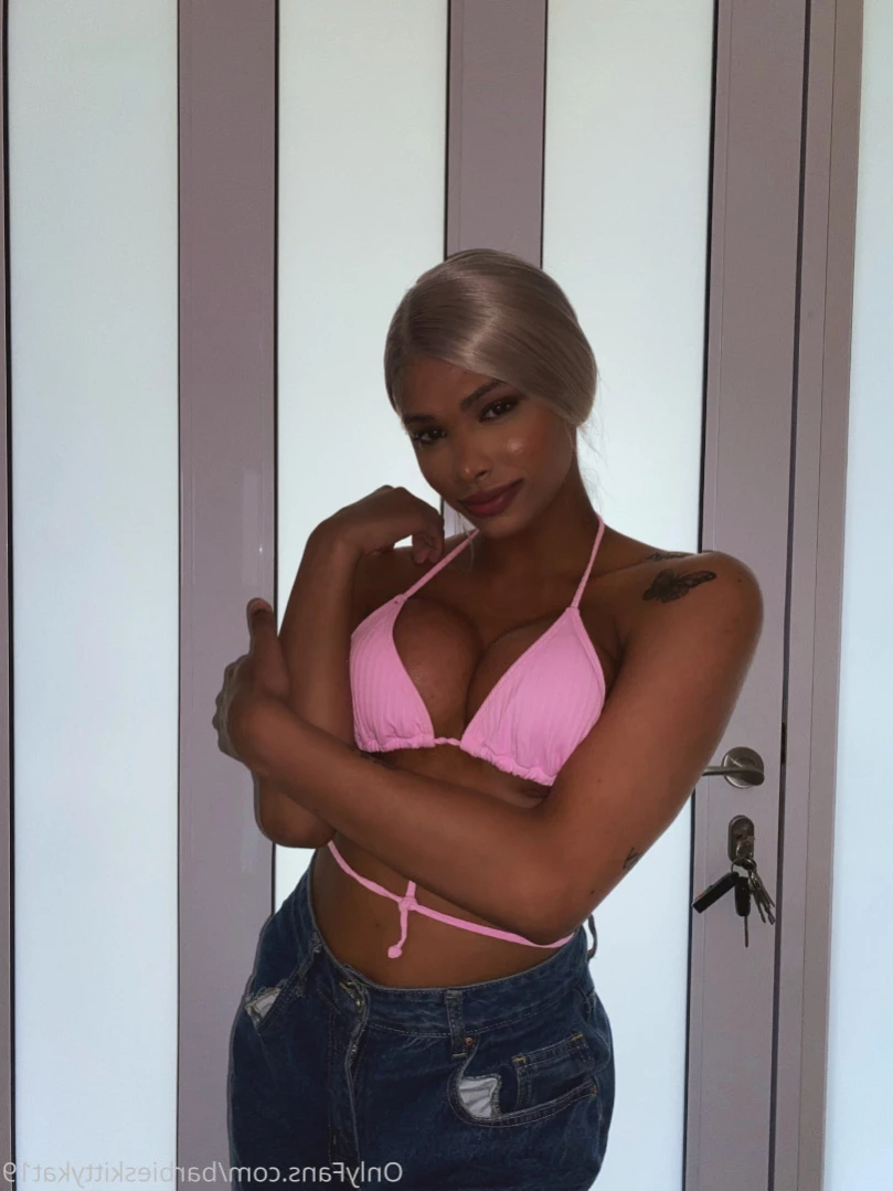 BarbieDollV [ barbieskittykat19 ] Onlyfans leaked photo 15301110 on Hotleaks.tv