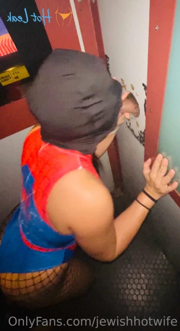 jewishhotwife Onlyfans leaked photo 12207633 on Hotleaks.tv