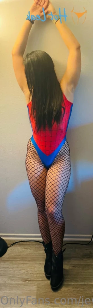 jewishhotwife Onlyfans leaked photo 12213556 on Hotleaks.tv