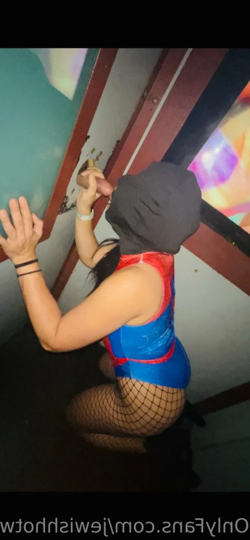 jewishhotwife Onlyfans leaked photo 12346943 on Hotleaks.tv