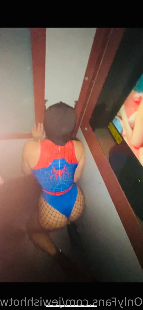 jewishhotwife Onlyfans leaked photo 15049829 on Hotleaks.tv