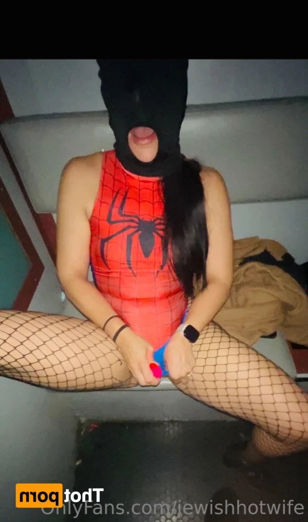 jewishhotwife Onlyfans leaked photo 15736311 on Hotleaks.tv