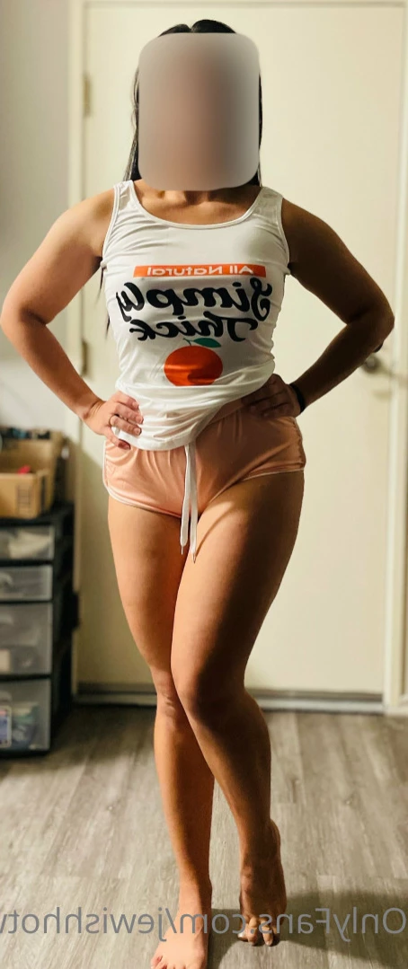 jewishhotwife Onlyfans leaked photo 15781514 on Hotleaks.tv