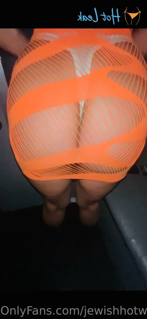 jewishhotwife Onlyfans leaked photo 16085624 on Hotleaks.tv