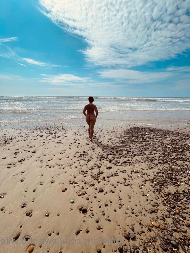 jewishhotwife Onlyfans leaked photo 16460262 on Hotleaks.tv