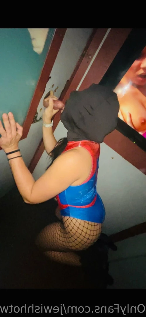 jewishhotwife Onlyfans leaked photo 16460272 on Hotleaks.tv