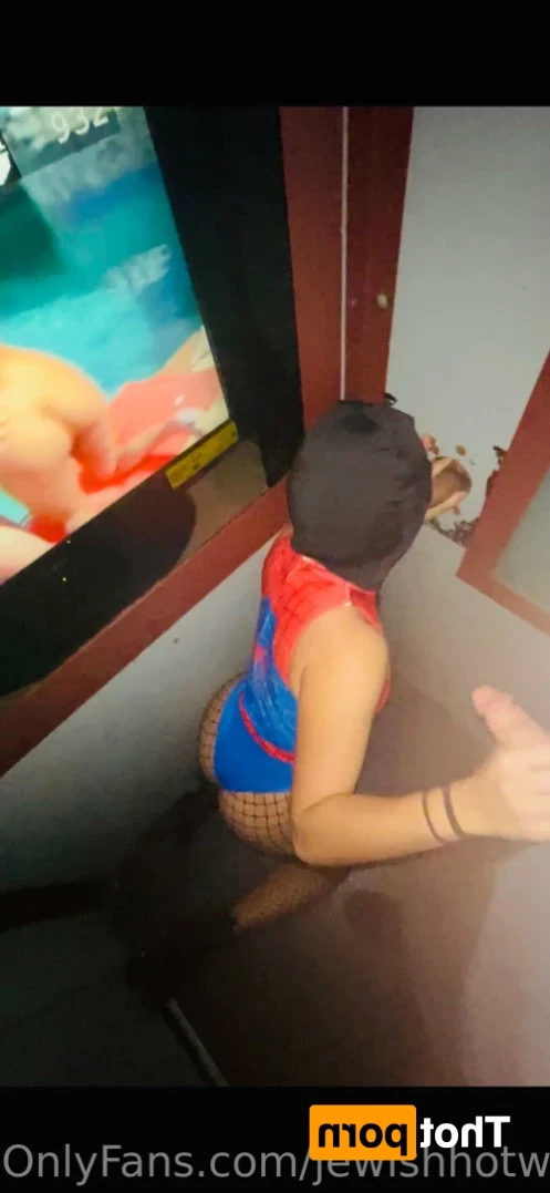 jewishhotwife Onlyfans leaked photo 16460367 on Hotleaks.tv