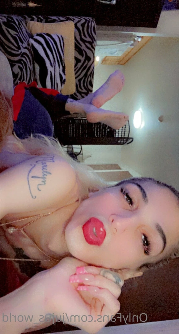 𝓣𝓢 𝓚𝓲𝓽𝓽𝔂 [ jujus_world ] Onlyfans leaked photo 12616708 on Hotleaks.tv