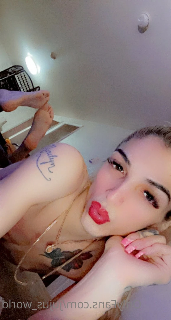 𝓣𝓢 𝓚𝓲𝓽𝓽𝔂 [ jujus_world ] Onlyfans leaked photo 13187698 on Hotleaks.tv