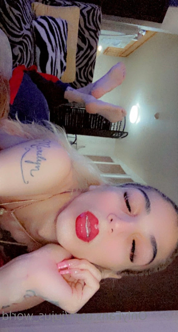 𝓣𝓢 𝓚𝓲𝓽𝓽𝔂 [ jujus_world ] Onlyfans leaked photo 16462351 on Hotleaks.tv