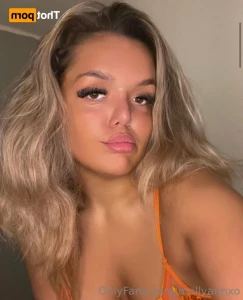 15882409