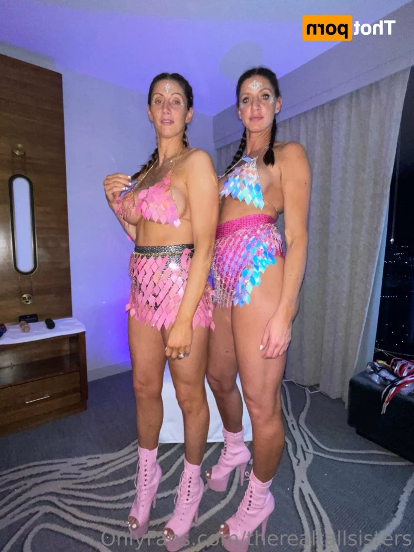 therealtallsisters Onlyfans leaked photo 12215620 on Hotleaks.tv