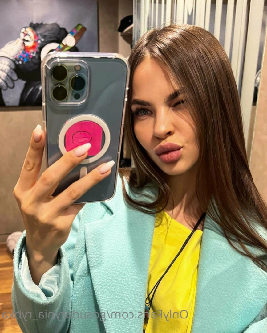 Nastya Rybka [ gosudarynia_rybka ] Onlyfans leaked photo 12641877 on Hotleaks.tv