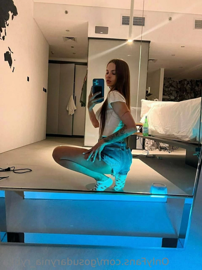 Nastya Rybka [ gosudarynia_rybka ] Onlyfans leaked photo 16365049 on Hotleaks.tv