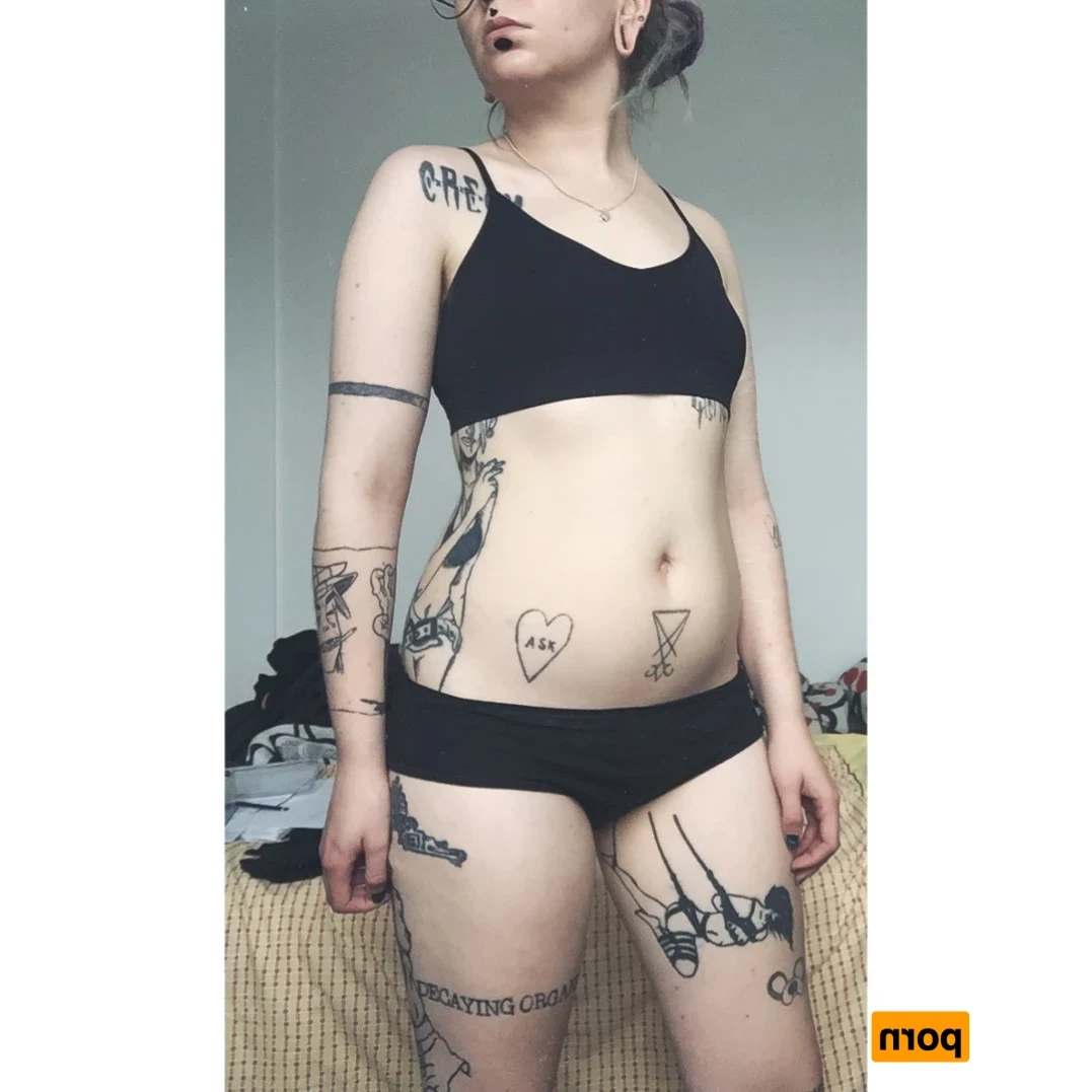 Demon babe [ bitxhcraft ] Onlyfans leaked photo 12922982 on Hotleaks.tv