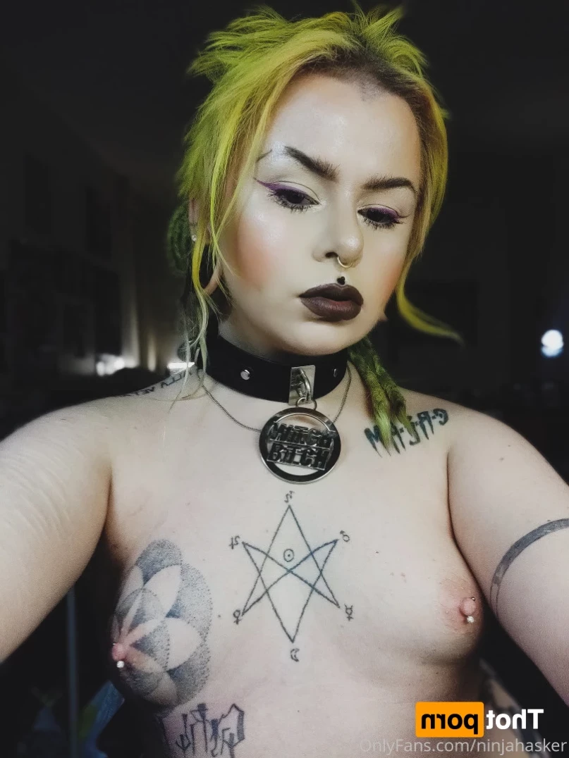Demon babe [ bitxhcraft ] Onlyfans leaked photo 14826284 on Hotleaks.tv