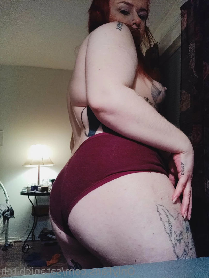 Demon babe [ bitxhcraft ] Onlyfans leaked photo 15608304 on Hotleaks.tv