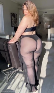 15678526