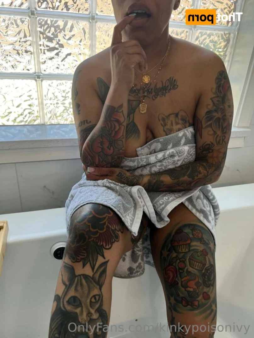 Goddess No Face No Case [ kinkypoisonivy ] Onlyfans leaked photo 13524733 on Hotleaks.tv