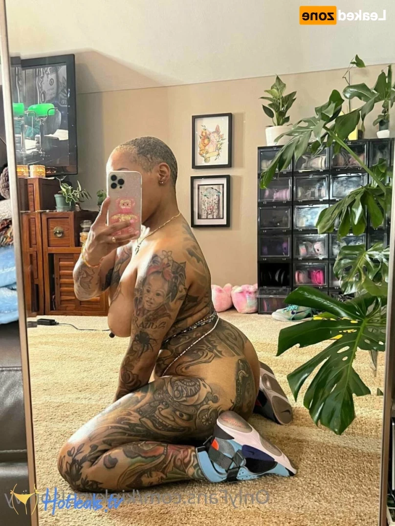 Goddess No Face No Case [ kinkypoisonivy ] Onlyfans leaked photo 14040050 on Hotleaks.tv