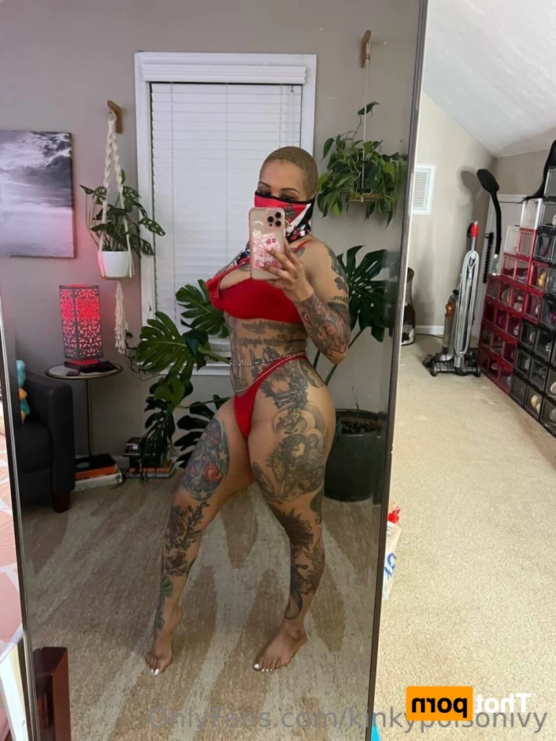 Goddess No Face No Case [ kinkypoisonivy ] Onlyfans leaked photo 15524717 on Hotleaks.tv