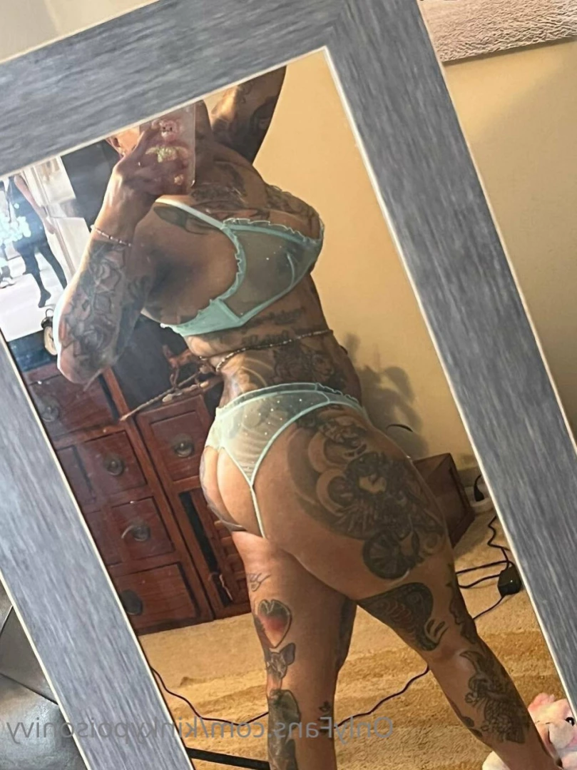 Goddess No Face No Case [ kinkypoisonivy ] Onlyfans leaked photo 16239528 on Hotleaks.tv