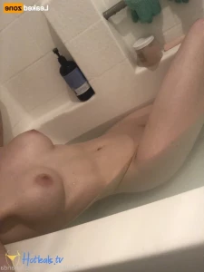 16404795