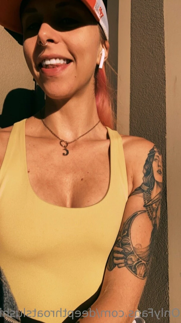 Deepthroat Slushie [ deepthroatslushie ] Onlyfans leaked photo 12987857 on Hotleaks.tv