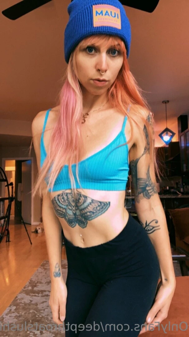Deepthroat Slushie [ deepthroatslushie ] Onlyfans leaked photo 14138327 on Hotleaks.tv
