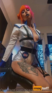 16430521