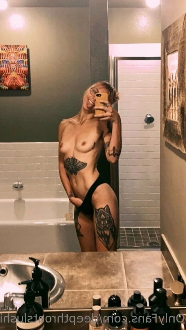 Deepthroat Slushie [ deepthroatslushie ] Onlyfans leaked photo 16430523 on Hotleaks.tv