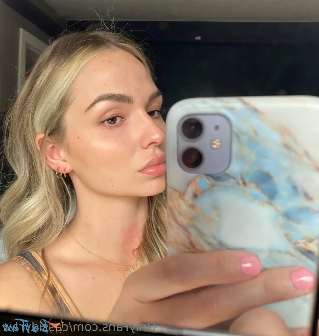 Freshman living @ home 🤪💖 lets link [ cassidyraw ] Onlyfans leaked photo 18630324 on Hotleaks.tv