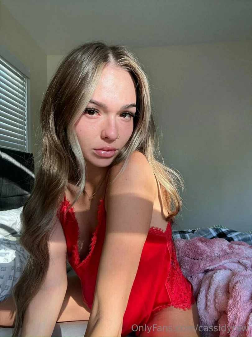 Freshman living @ home 🤪💖 lets link [ cassidyraw ] Onlyfans leaked photo 18630475 on Hotleaks.tv